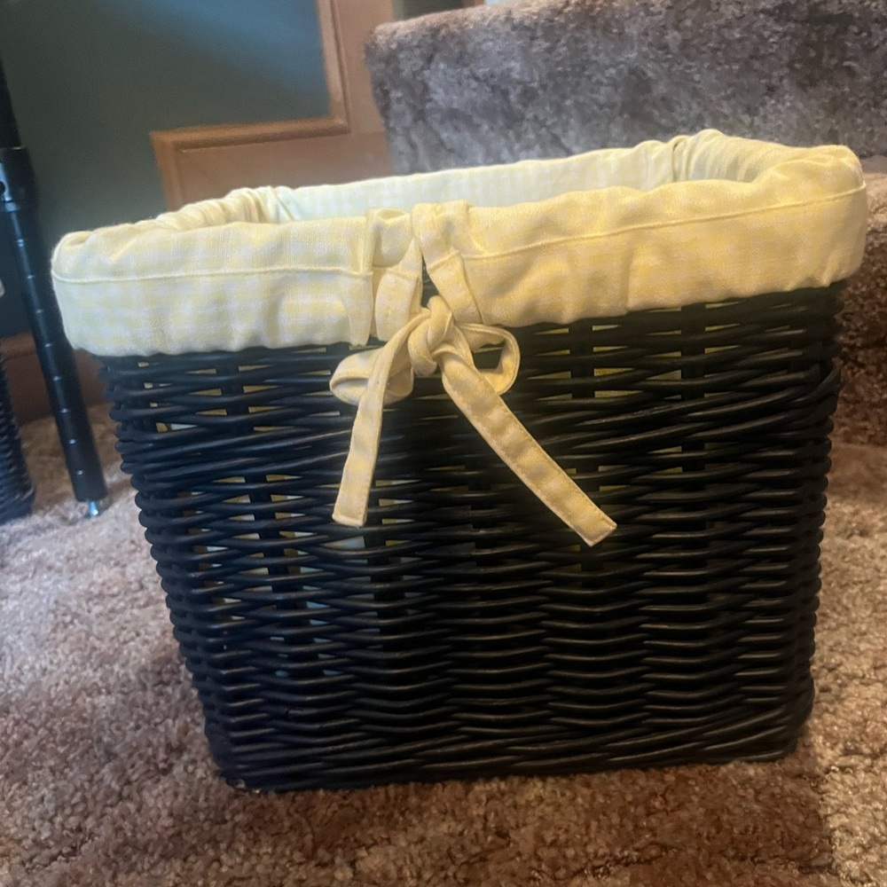 Pottery Barn Children’s Wicker baskets with plaid lining